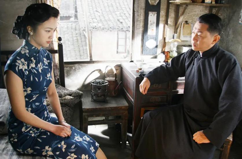 色戒整版手机在线观看_色戒 张爱玲 李安电影改编 _ 王佳芝 戏剧人生 性启蒙 